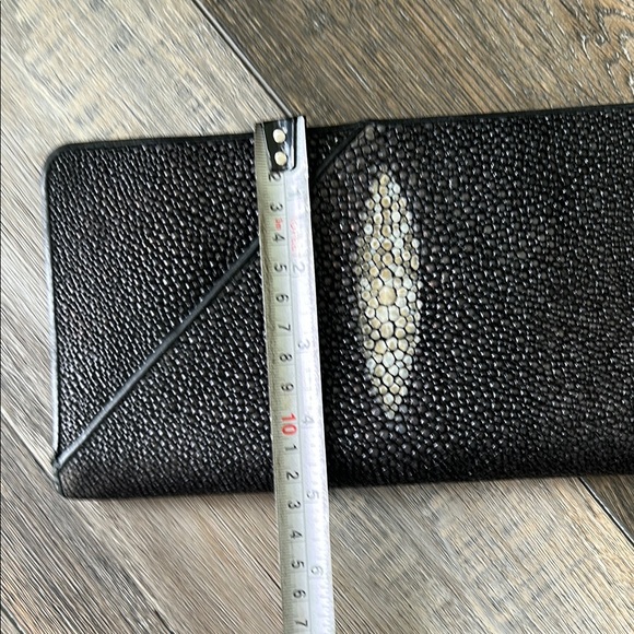Black Stingray Leather Clutch - Picture 7 of 12